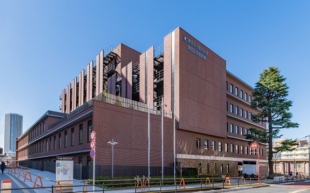 東京女子医科大学病院の外観